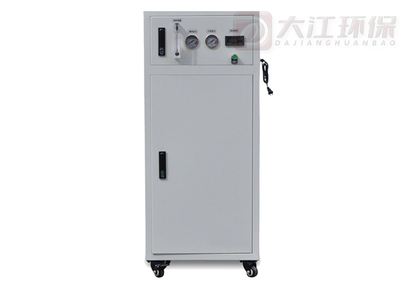 50~120升/小時(shí)實(shí)驗(yàn)室超純水機(jī)